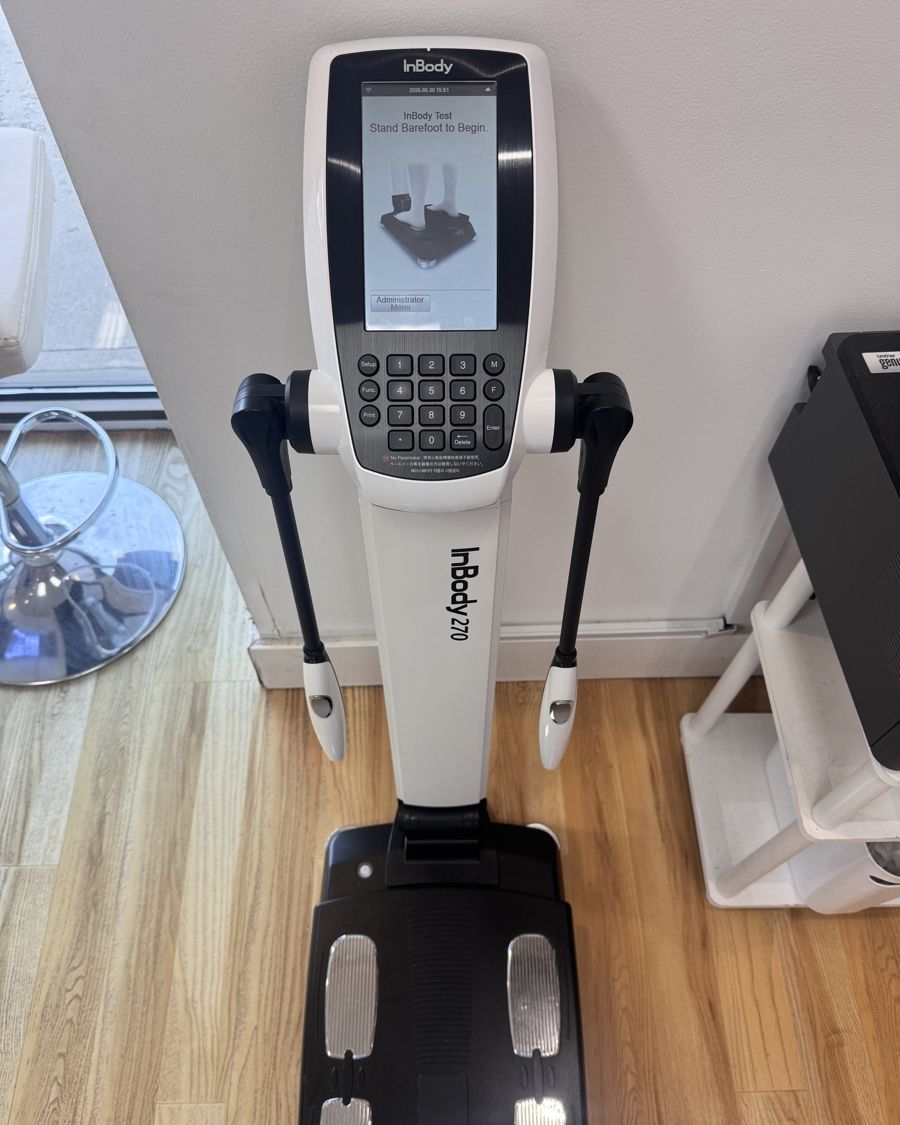 The InBody 270 scanner's hand electrodes and screen at a TRIAD store